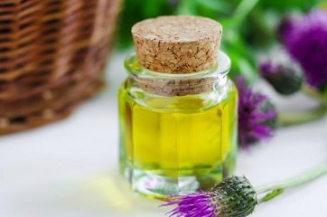 Женская красота: уход за волосами с использованием профессиональной косметики